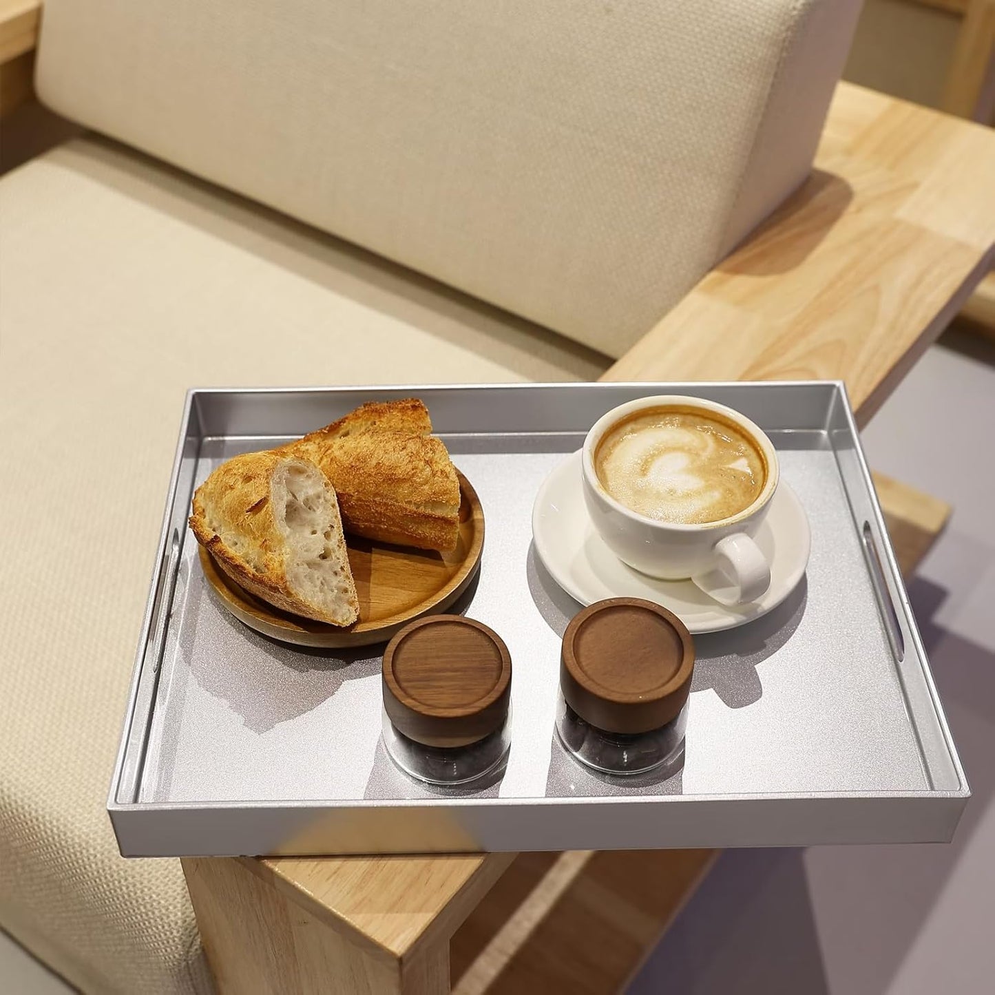 Spsyrine Silver Plastic Serving Tray for Ottoman, Coffee Table, Rectangle Decorative Tray for Entertaining, Outdoor, Living Room, Home Decor