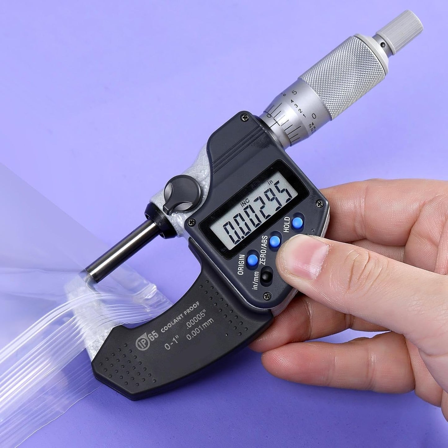 16" x 20" Large Thick 2.4 Mil Clear Zip Seal Lock Poly Bags Reclosable Plastic Bags Clothing T-Shirts Shoes Toys Snack Zipper Bag (30 Pack)