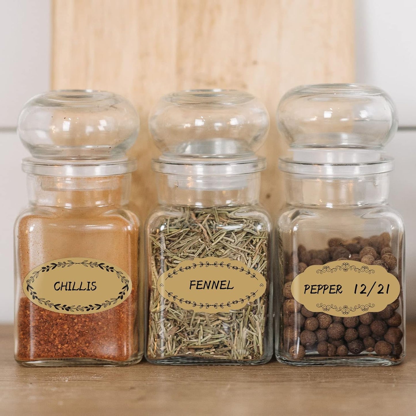 Nardo Visgo Oval Vintage Brown Labels for Bottles, Removable Waterproof Write-on Sticker Labels for Essential Oil Bottles, Christmas Gift Tags, Food Spice Jars or Handmade Jam,Free Black Marker,144pcs