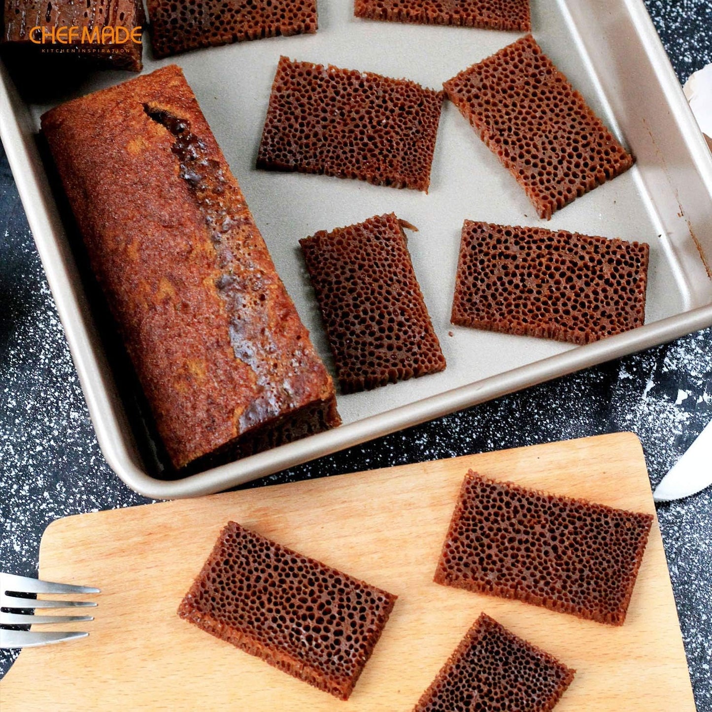 CHEFMADE 9-Inch Square Cake Pan, Non-Stick Deep Dish Bakeware for Oven Baking (Champagne Gold)