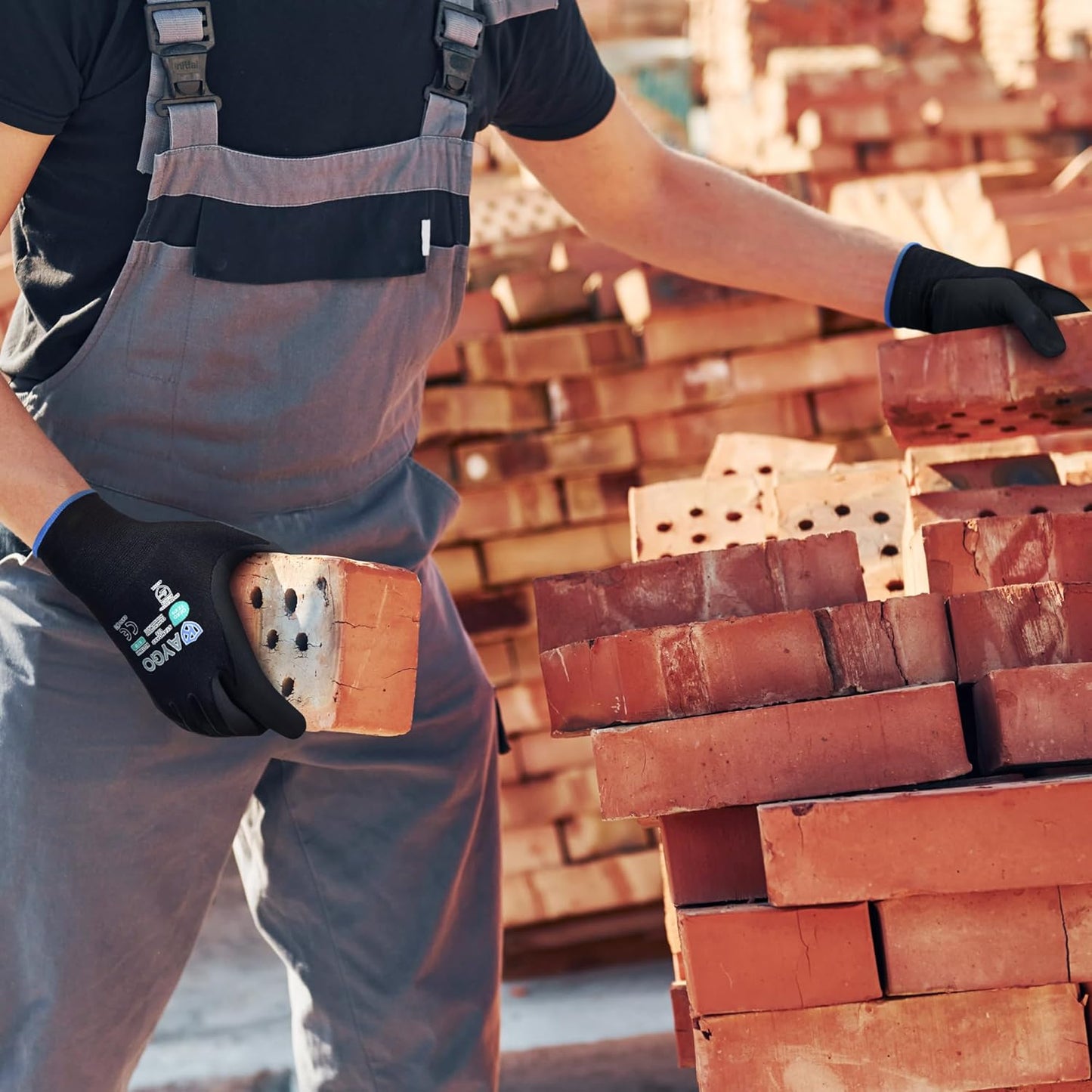 KAYGO Safety Work Gloves MicroFoam Nitrile Coated, 3 Pairs KG18NB,Seamless Knit Nylon Glove with full fingers Touchscreen, Ideal for Automotive,Warehouse,Construction (XL, Black)