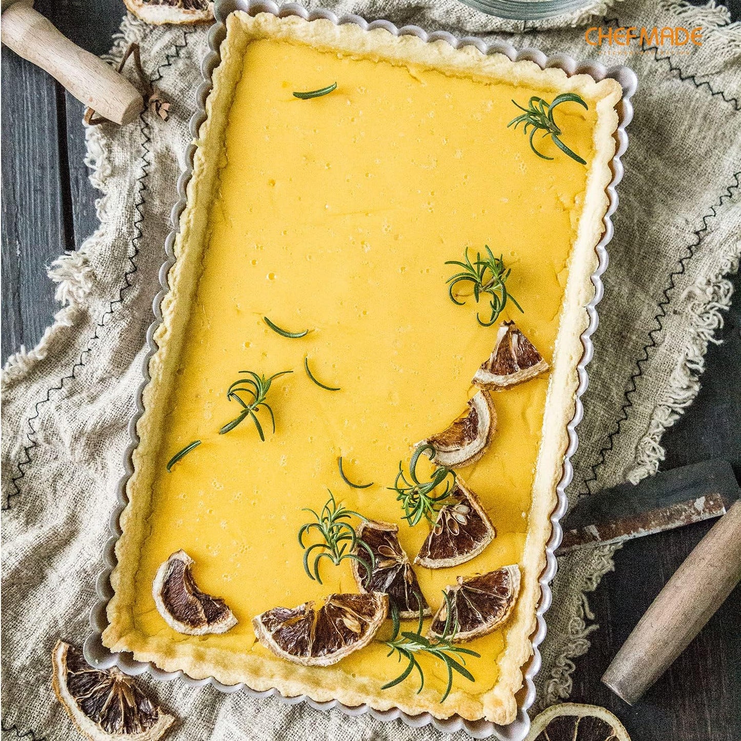 CHEFMADE Rectangle Tart Pan, 7x11-Inch with Removable Loose Bottom Non-Stick Oblong Quiche Bakeware for Oven Baking (Champagne Gold)