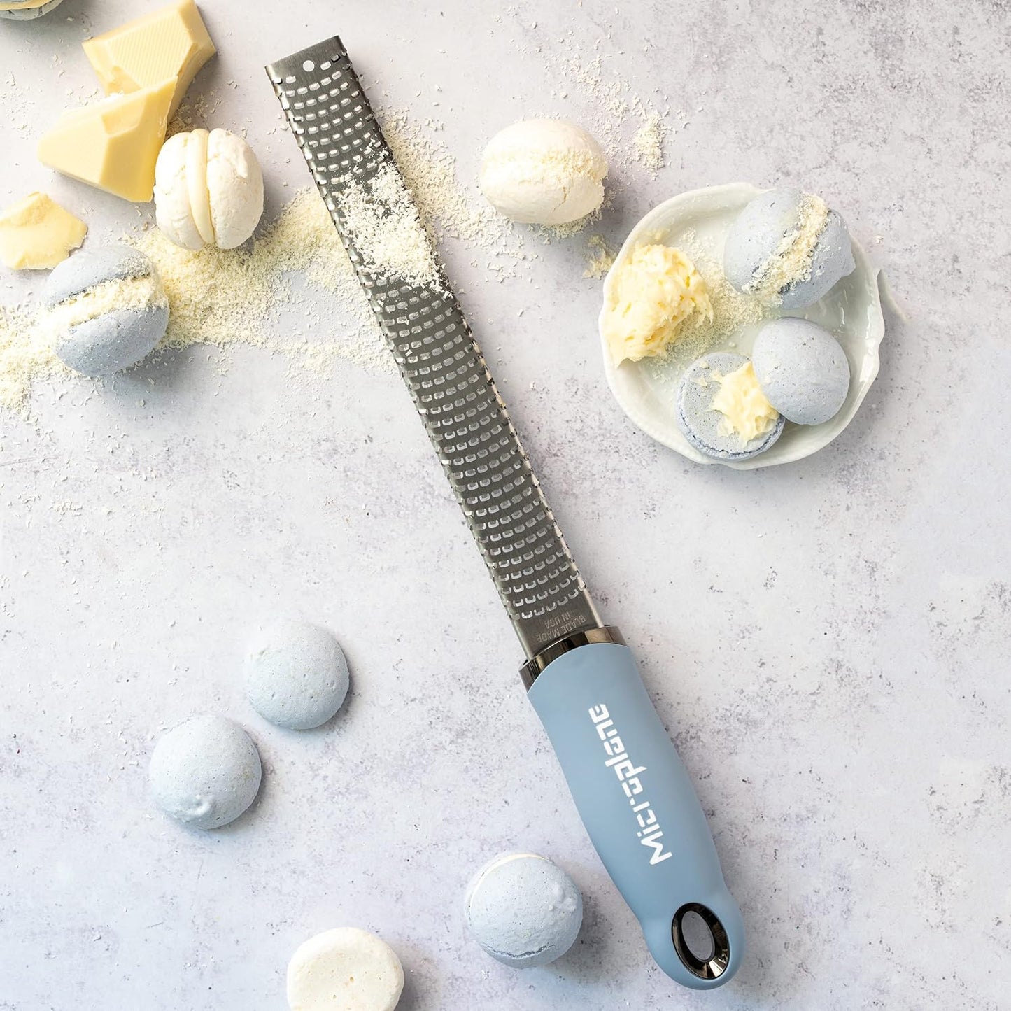 Microplane Zester Grater in Sky Blue for Citrus Fruits, Hard Cheese, Ginger, Chocolate and Nutmeg with Fine Stainless Steel Blade - Made in USA