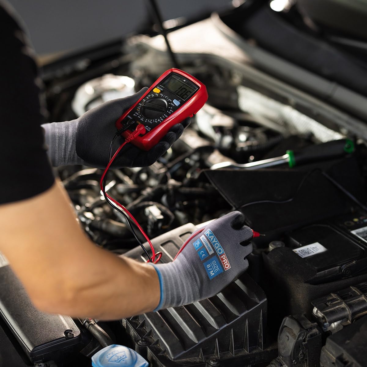 KAYGO Safety Work Gloves MicroFoam Nitrile Coated, 3 Pairs KG18NB,Seamless Knit Nylon Glove with full fingers Touchscreen, Ideal for Automotive,Warehouse,Construction (Gray, Large)