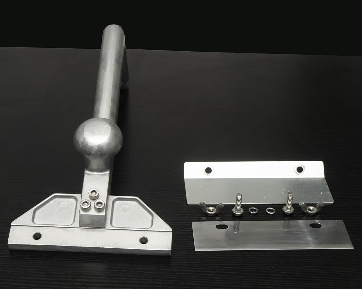 Grill Scraper Heavy Duty Griddle Scraper Set with Replacement Blades Flat Top Grill Accessories Griddle Cleaning Kit for Restaurants,Diners, Outdoor Grill Cleaning