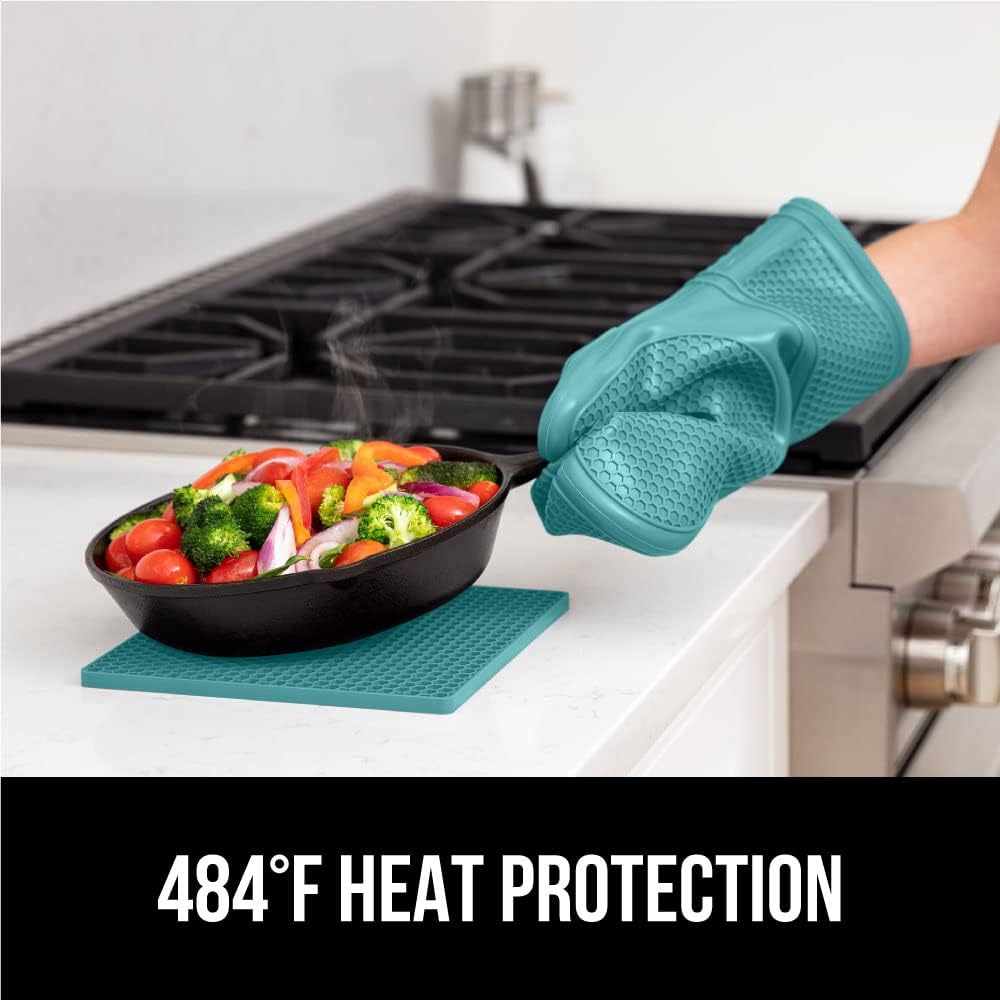 GORILLA GRIP BPA-Free Soft Silicone Oven Mitts and Pot Holders Sets, Heat Resistant Waterproof Cooking Gloves, Thick Cotton Lining, Flexible Gripping for Baking Grilling, Kitchen Trivets, Turquoise