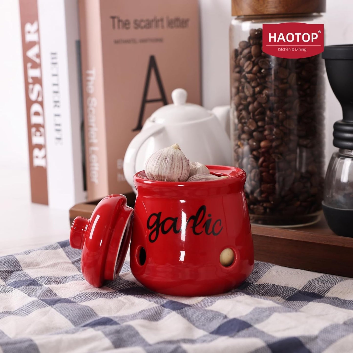 HAOTOP Garlic Keeper with Lid, Ceramic Mini Garlic Saver Container for Countertop, Farmhouse Kitchen Decor (Red)