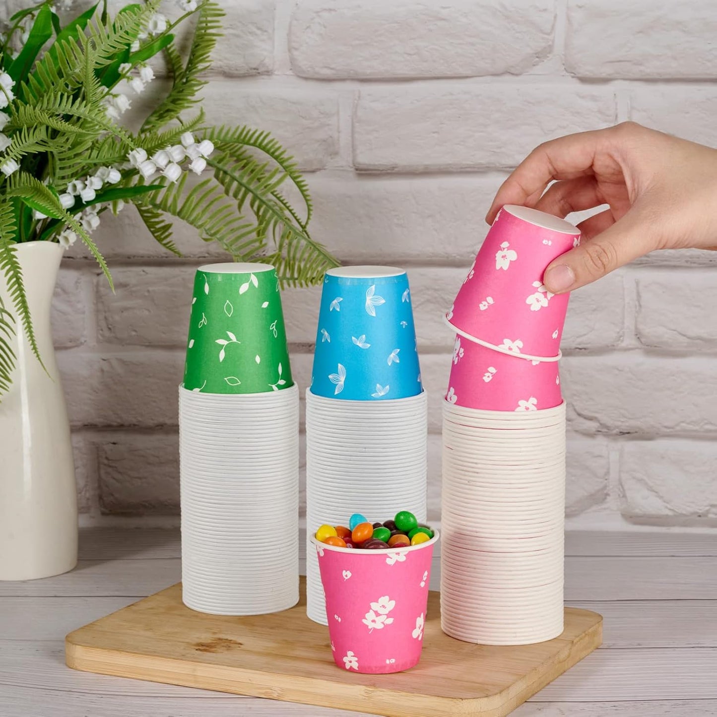 LITOPAK 600 Pack 5 oz Paper Cups, Colorful Disposable Mouthwash Cups, Small Disposable Cups, Mini Paper Cups for Parties, Picnics, Barbecues, Travel and Events