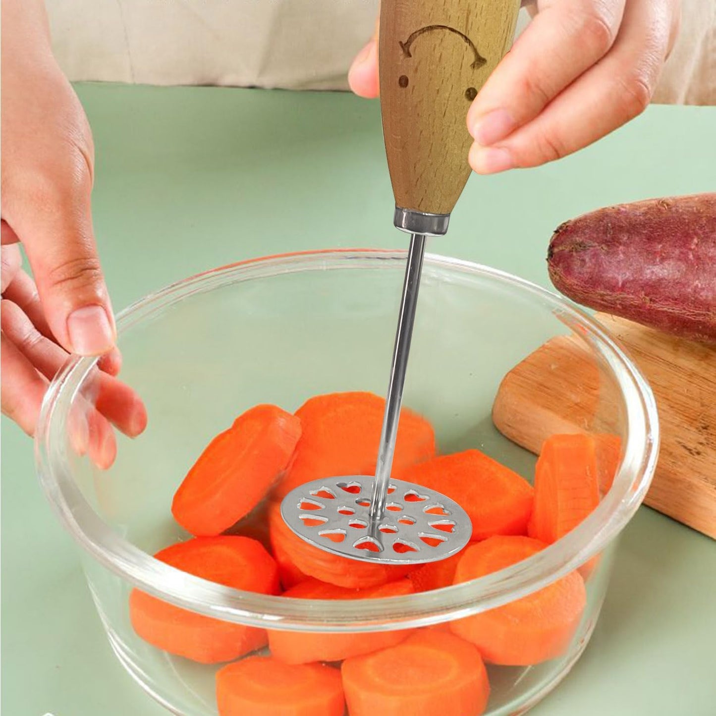 Potato Masher, Stainless Steel Potato Masher,Large Heavy Duty Metal Mashing Utensil,Integrated Kitchen Tool,2 Pieces,5.5 Inch