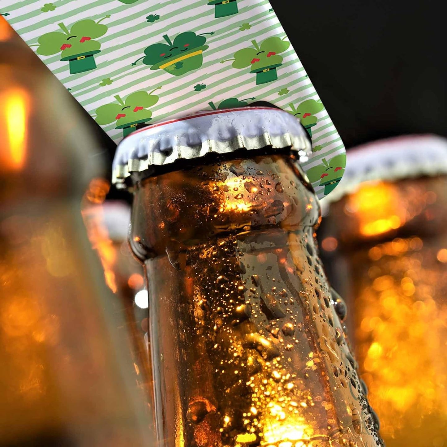 Clovers Stainless Steel Bottle Opener Shamrock and Green Leprechaun Hats Saint Patrick's Day Striped Pattern Flat Beer Bottle Opener Keychain for Home Kitchen Bar Restaurant Party Gift