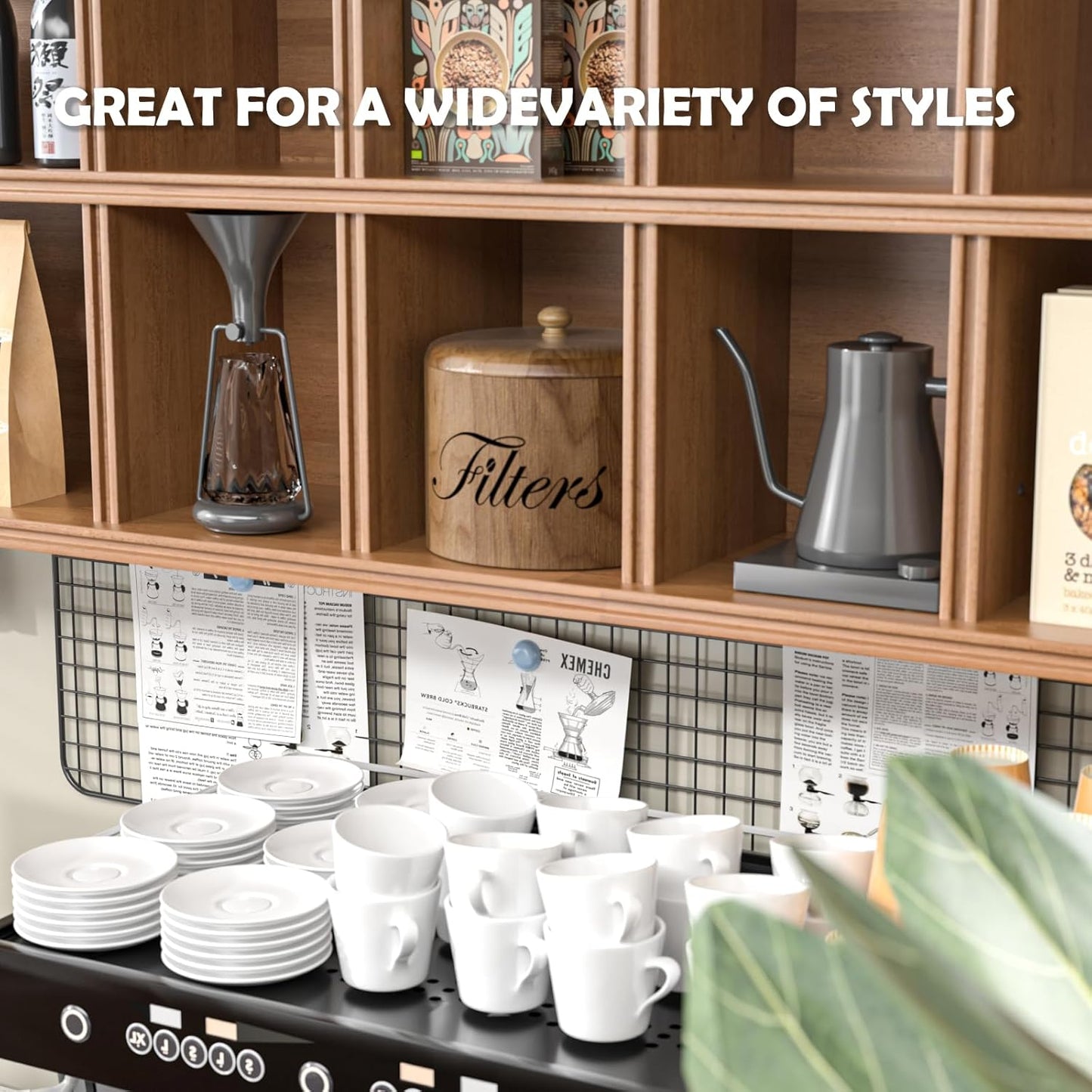 Coffee Filter Holder, Wooden Coffee Filter Storage with Lid, Round Coffee Filter Container for Counter, Rustic Coffee Bar Accessories Holder Decor (Natural)