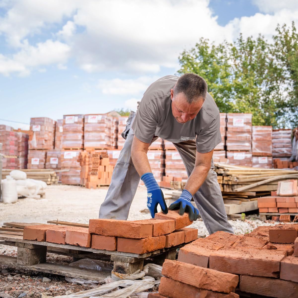 KAYGO Safety Work Gloves MicroFoam Nitrile Coated-3 Pairs, KG18NB,Seamless Knit Nylon Glove with Black Micro-Foam Nitrile Grip,Ideal for General Purpose,Automotive,Home Improvement,Blue XX-Large