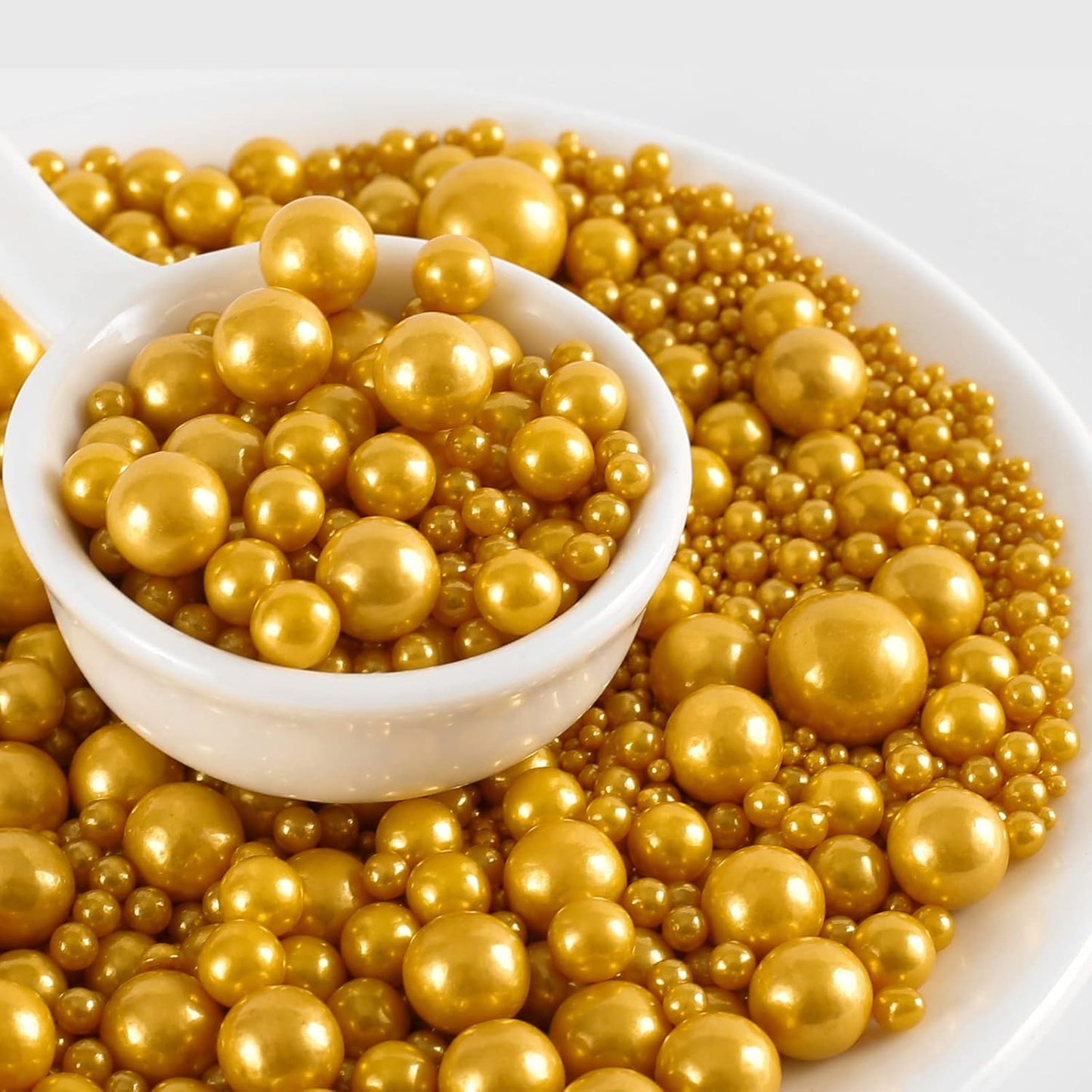 Kasvan Gold Pearl Sugar Sprinkles - Edible Candy Pearls 130g/4.58 Oz, Mix Size, Baking Cake Decorations, Ice Cream Toppings and Cookie Decorating, Wedding Party Chirstmas Supplies