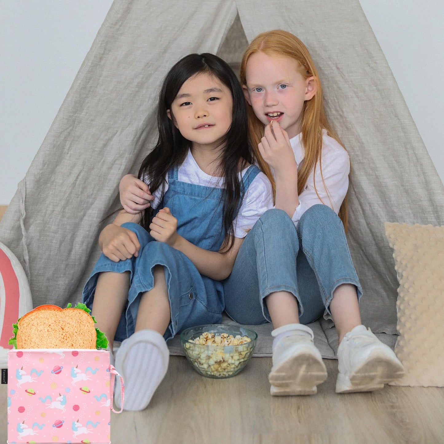 Reusable Sandwich Bag/Snack Bag for Kids & Adults, Dual Layer Lunch Bag with Handle, Washable, Food Safe, BPA Free (1-Pack, Planet Unicorn)