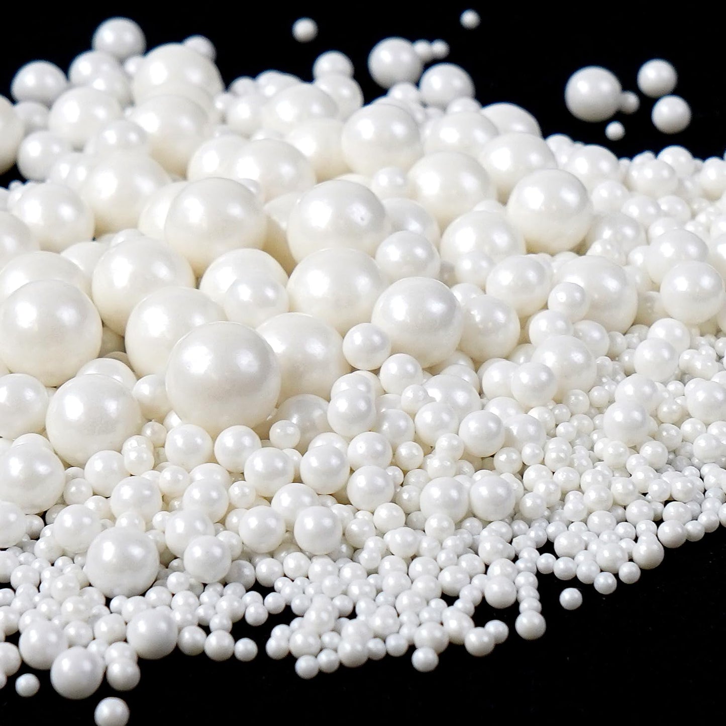 Dazzjoy Edible White Pearl Sugar Sprinkles, White Pearls for Cake Decorating, 130g/4.58oz, Candy Baking Cake Decorations, Cupcake Toppers & Cookie Decoration, Wedding Party Valentines Easter Supplies