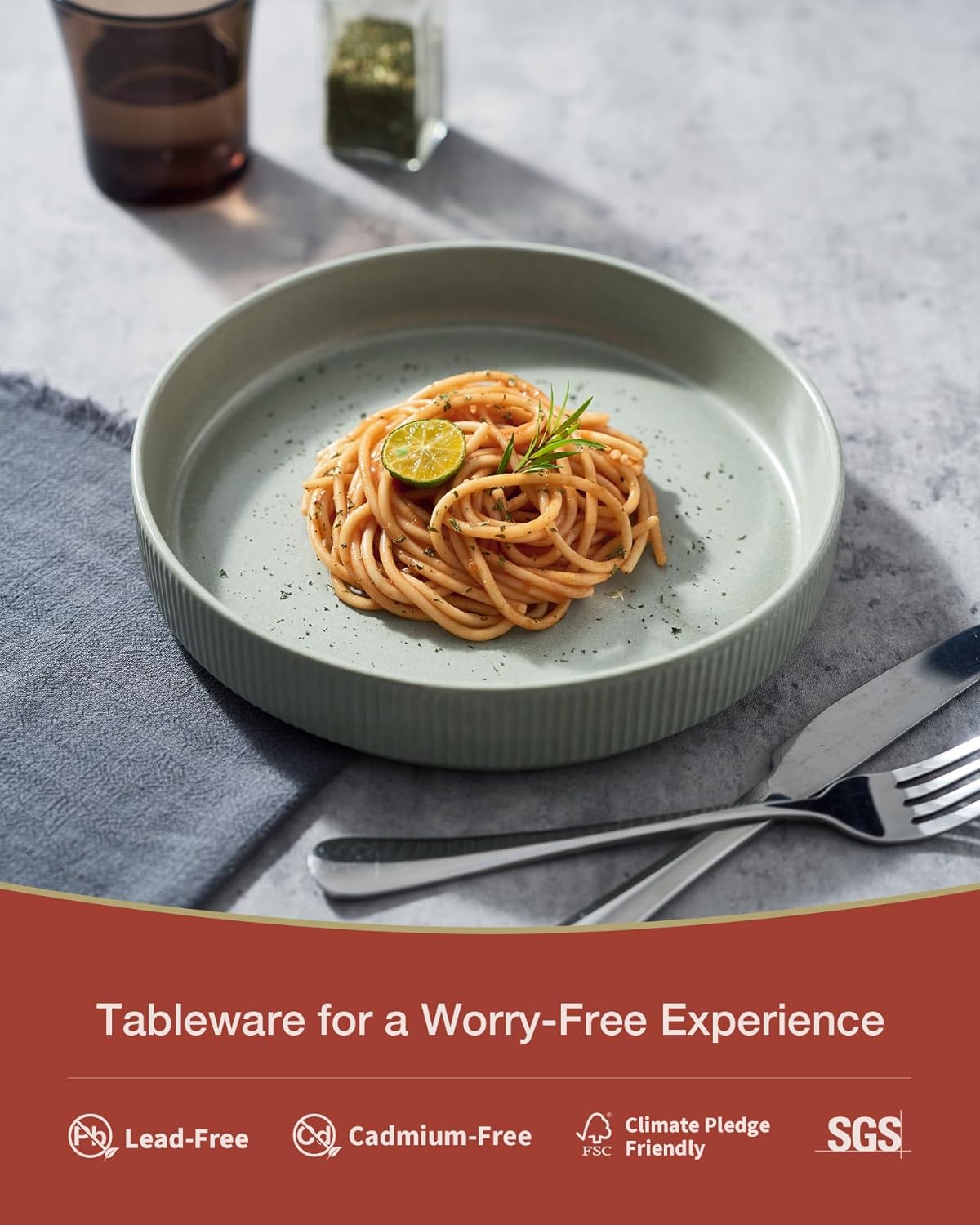 famiware Star 8.25" Pasta Bowls, Large Dinner Bowls Set of 4, Salad Bowl Plates, Shallow Bowls for Eating, Light Green