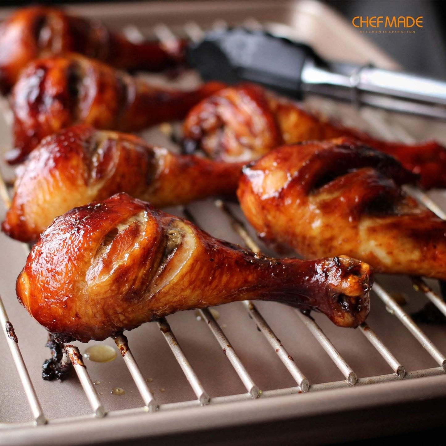 CHEFMADE 15-Inch Baking Sheet Pan, Non-Stick Carbon Steel Rimmed Cookie Sheet Pan for Oven Roasting Meat Bread Jelly Roll Battenberg Pizzas Pastries 10.6" x 15.6" x 1" (Champagne Gold)