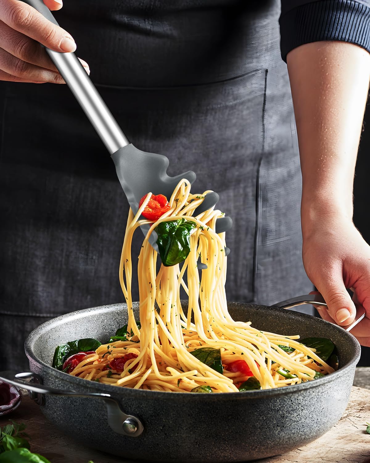 Spaghetti Spoon and Pasta Tong, Non-stick Silicone Spoon Server Fork With Teeth and Stainless Steel Handle, Food Clip for Noodles (Grey)