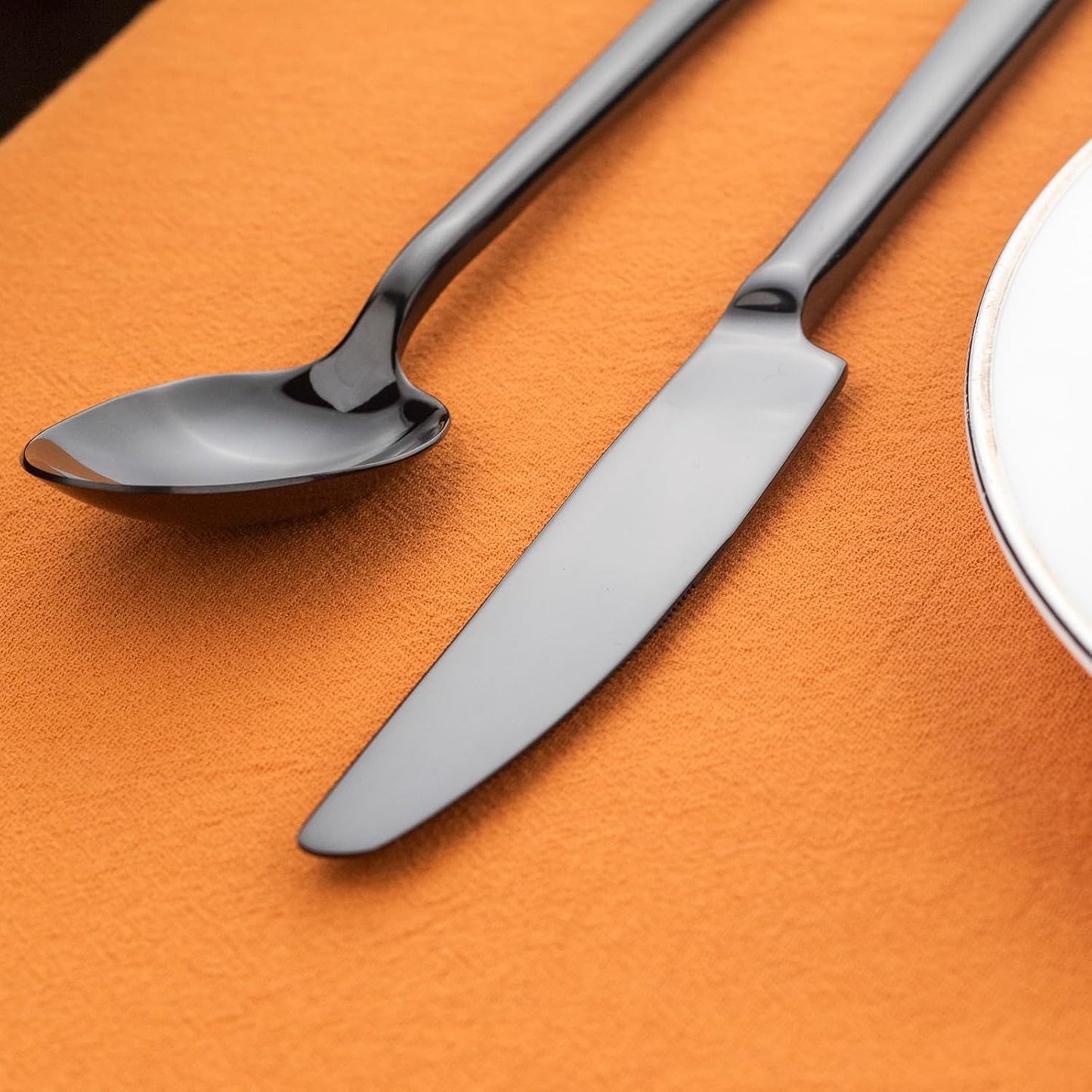 Alata Potter Black 20-Piece Forged Silverware Set with Utensil-Serving Set, Service for 4, Stainless Steel Flatware Set, Modern Design with Mirror Finish, Ideal for Home, Kitchen, Party, Camping