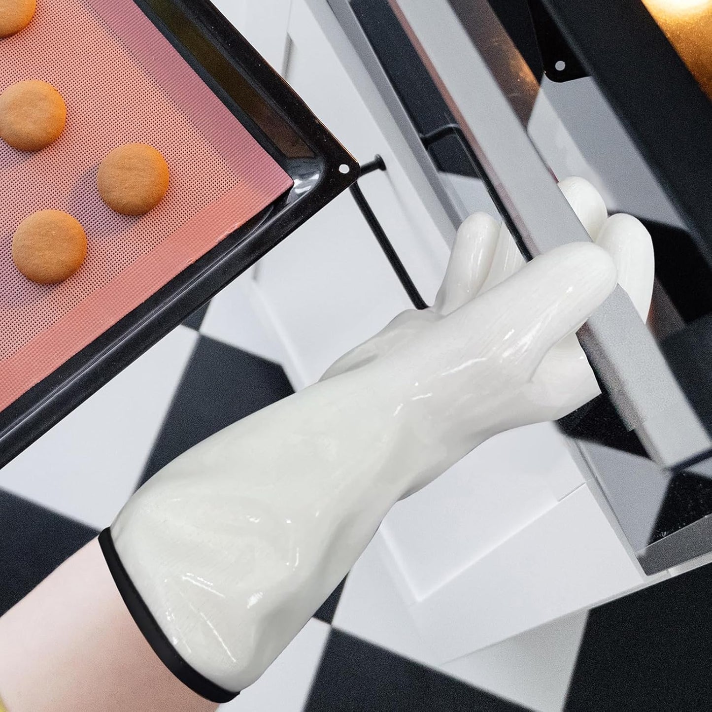 Heat Resistant Oven Gloves for Kitchen Baking Food Contact Grilling Gloves White, Small