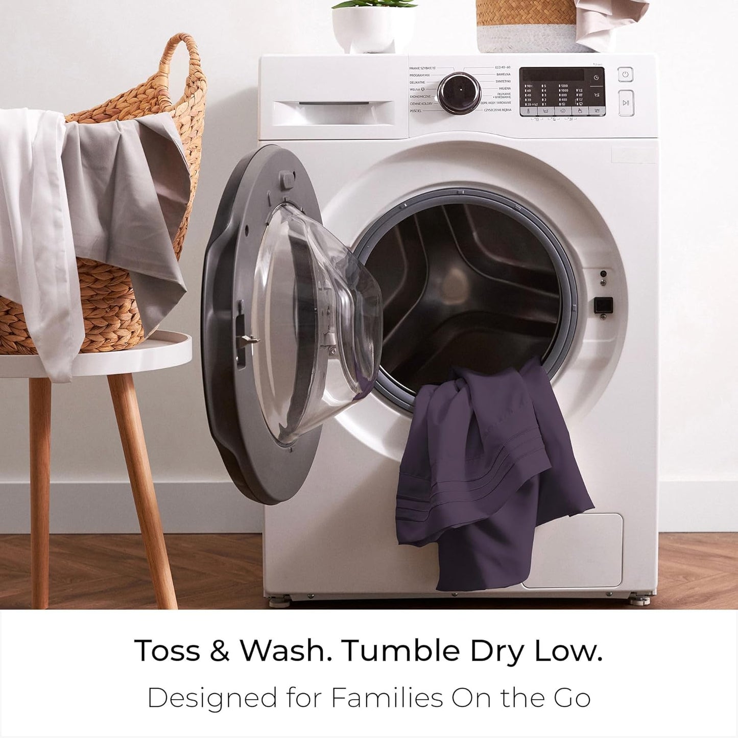 Mellanni Queen Sheets Set - 4 PC Iconic Collection Bedding - Hotel Luxury, Extra Soft, Cooling Bed Sheets - Wrinkle, Fade, Stain Resistant (Queen, Purple)