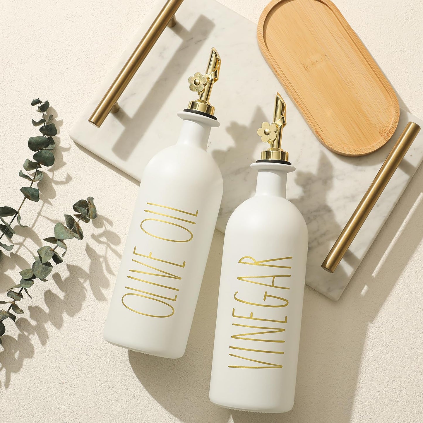 HOMCDALY 16oz Olive Oil Dispenser Bottles for Kitchen, Gold Oil&Vinegar Dispenser Set, Glass Oil Dispenser for Kitchen with Bamboo Tray | Set of 2 (16oz-P-Gold)