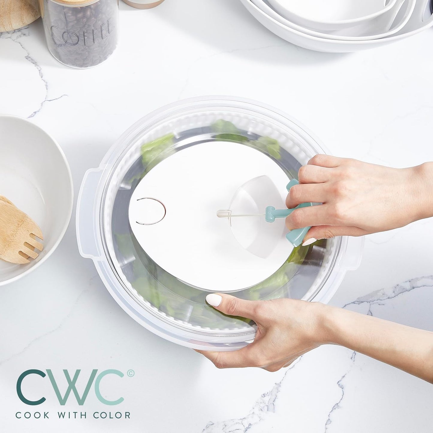 COOK WITH COLOR Collapsible Salad Spinner - 4 QT Space Saving Lettuce Dryer with Folding Collapsible Colander Great for Washing and Drying Fruit and Vegetables (Sage)