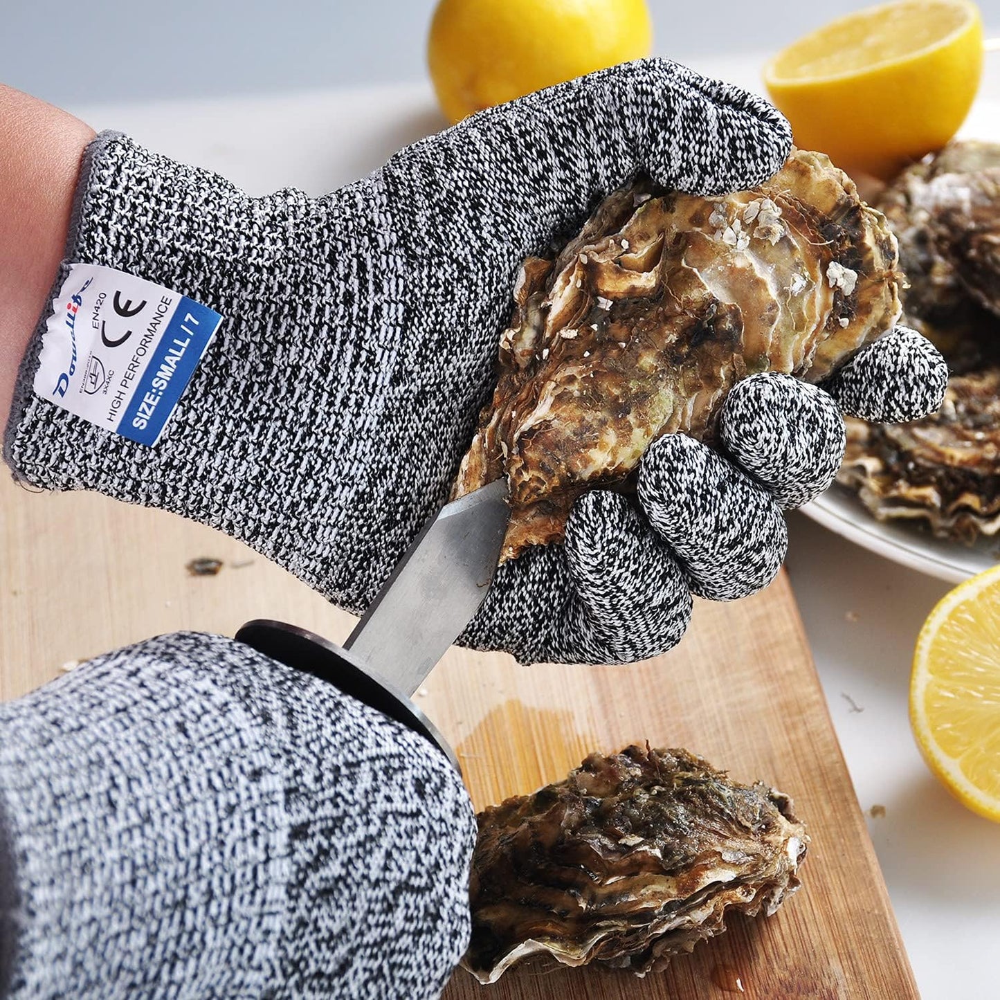 Dowellife 3 Pairs Cut Resistant Gloves Food Grade Level 5 Protection, Safety Kitchen Cuts Gloves for Mandolin Slicing, Fish Fillet, Oyster Shucking, Meat Cutting and Wood Carving (Black Gray, Large)