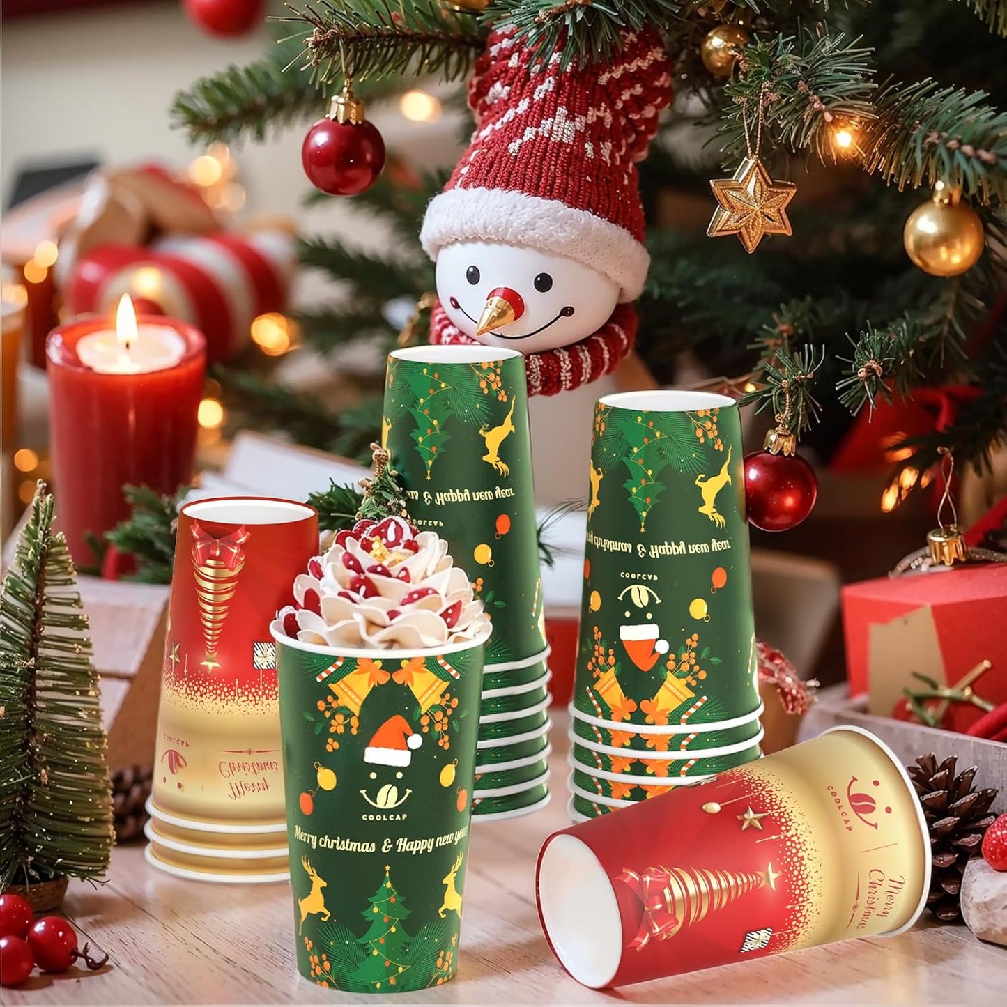 Christmas Coffee Cups, 50 Pack Party Decor, To Go Paper Hot Cups for Chocolate, Cocoa, Coffee (Red, 16 Ounce)