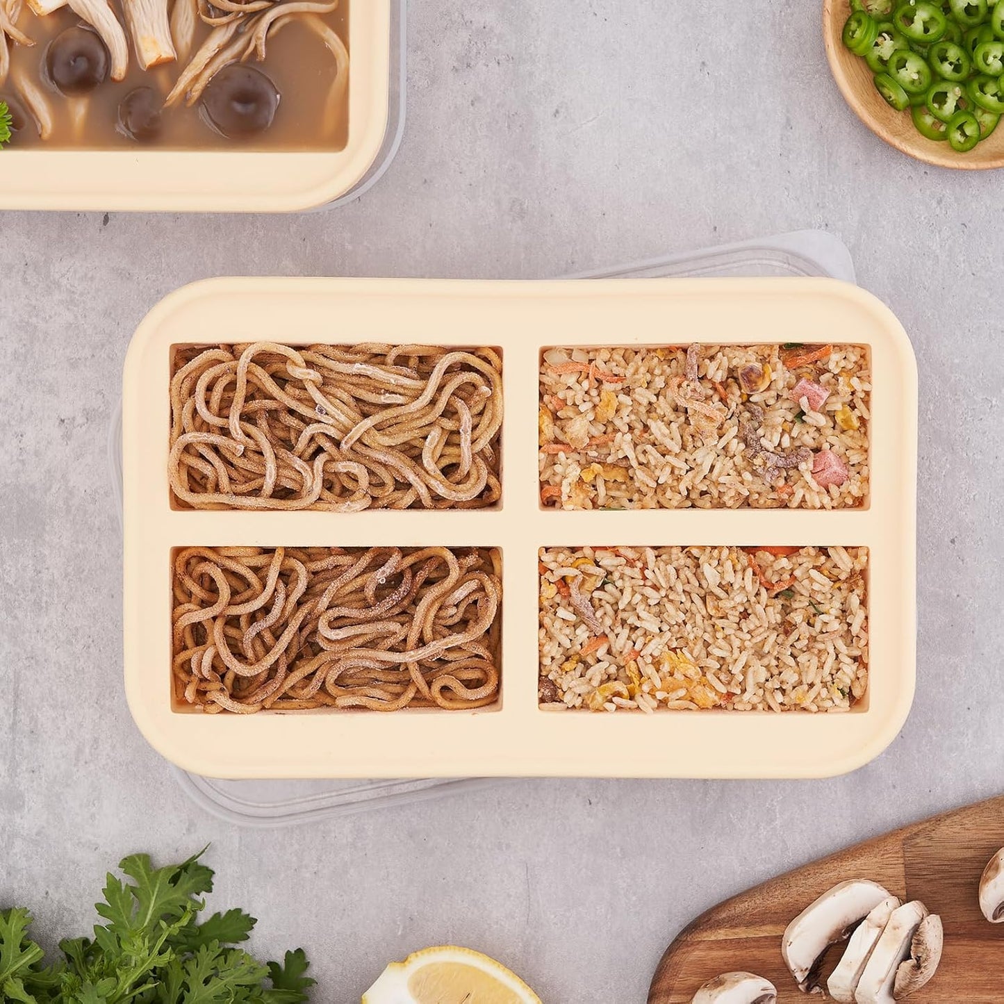 Super Ice Cube Tray 1 Cup X 4 Portions Big Silicone Freezing Mold with Lid, for Soup&Meal, Prep Food Leftovers Freezer Storage Container, 2Pack