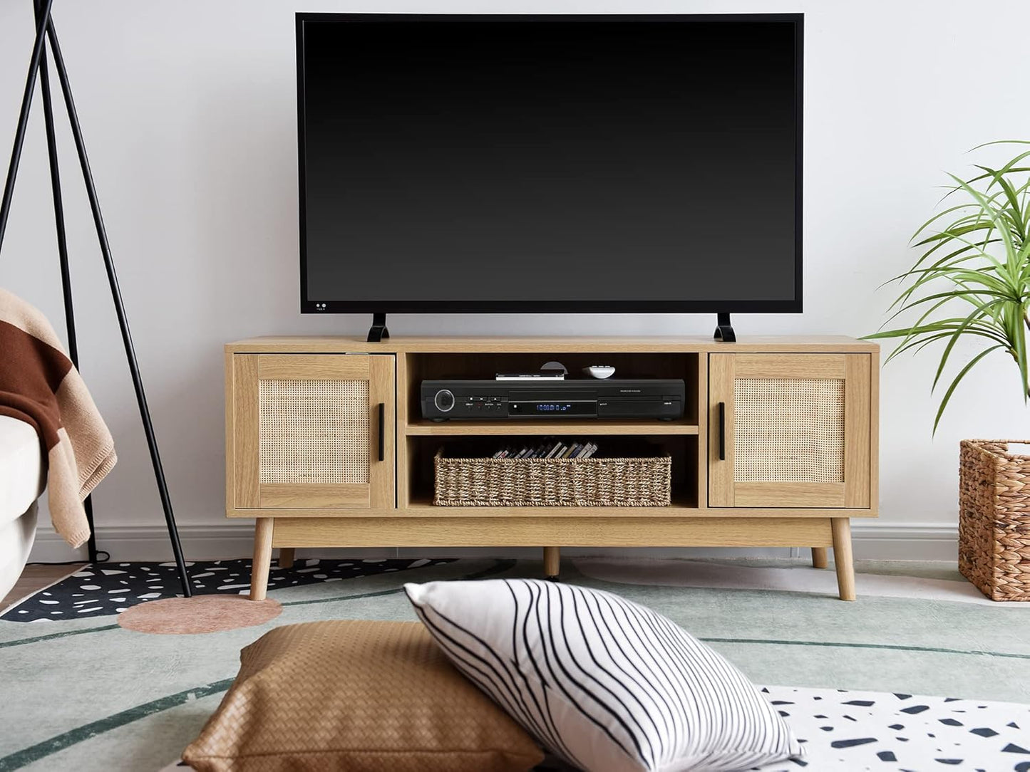 StorageWorks Large Seagrass Tray for Bathroom, Seagrass Storage Baskets for Shelves, Handwoven Natural Wicker Baskets for Organizing, 2-Pack