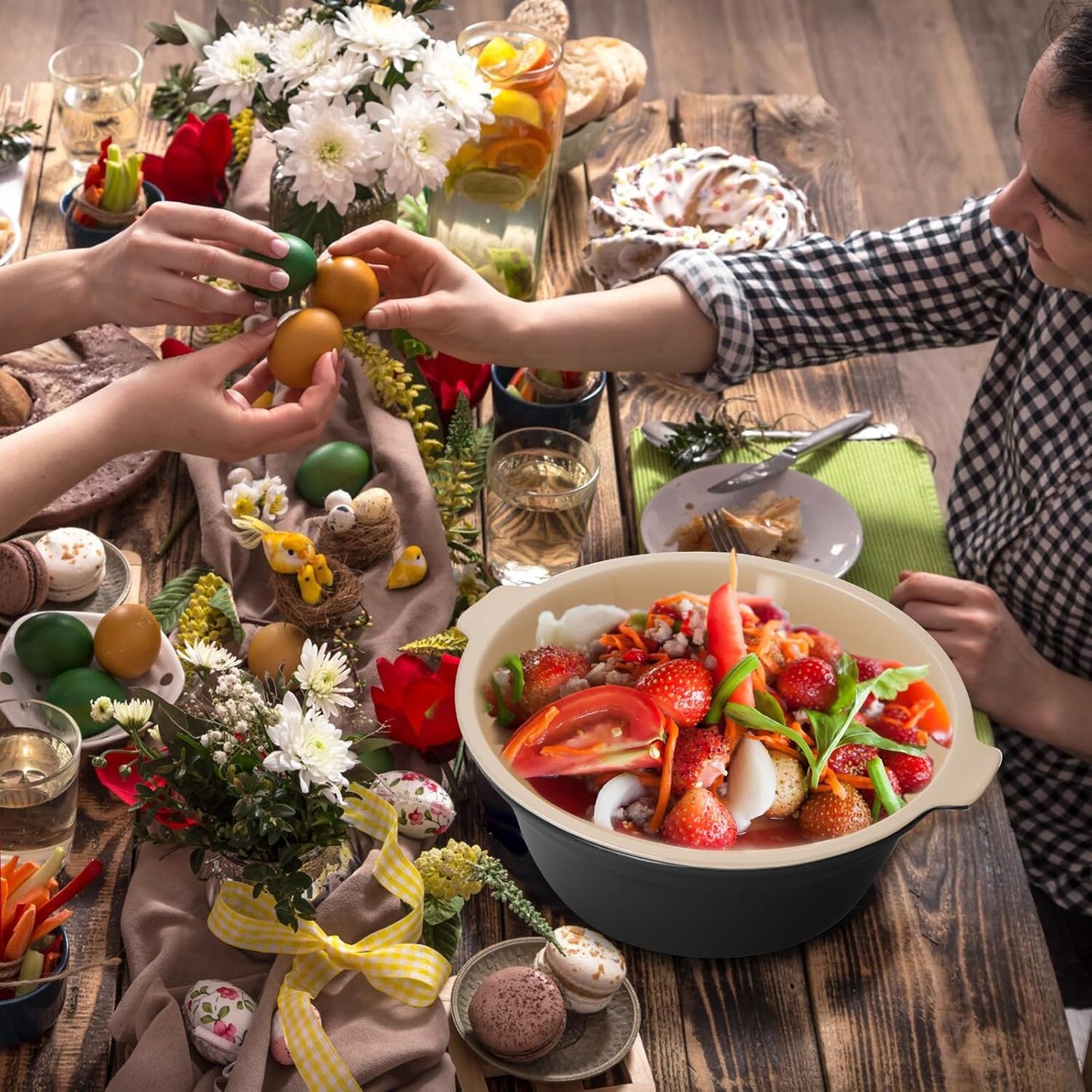 Magnifique 5 Quart Slow Cooker Round Manual Pot Food Warmer with 3 Cooking Settings Perfect Kitchen Small Appliance for Family Dinners (Stainless Steel Black and Black Ceramic Pot)