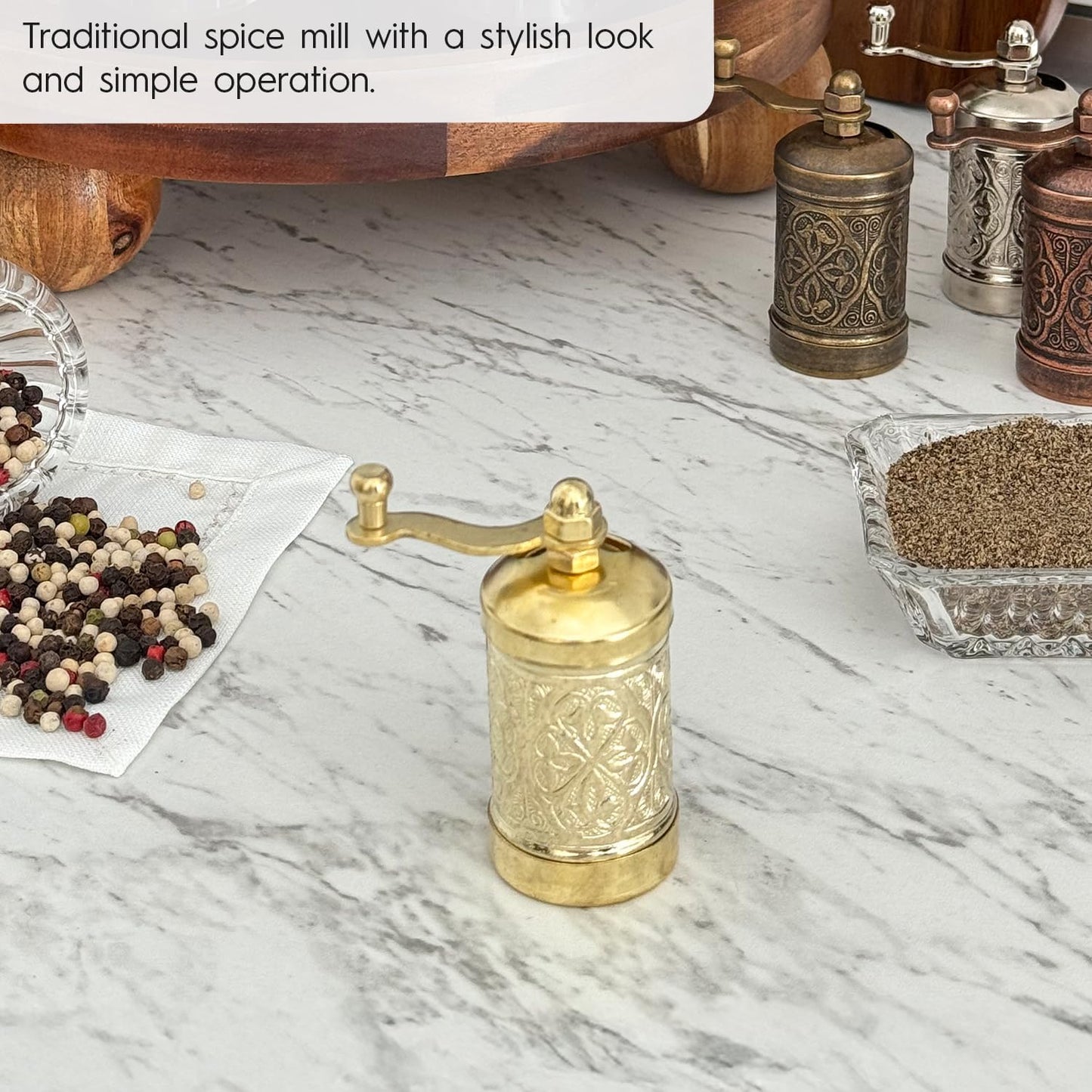 Decorative Handmade Black Pepper Grinder, Refillable Turkish Spice Mill with Adjustable Coarseness, Manual Pepper Mill with Handle, Spice Grinder with Hand Crank 8 cm-3.1 inch