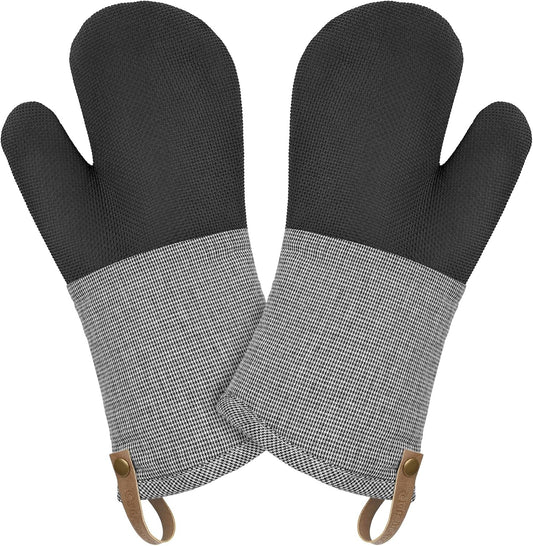 Cuisinart Heritage Kitchen Oven Mitts – Heat-Resistant Kitchen Mitts for Oven with Non-Slip Neoprene Palm, Long Cuff, and Cotton Filling – Durable Oven Gloves for Cooking, Baking, & Grilling