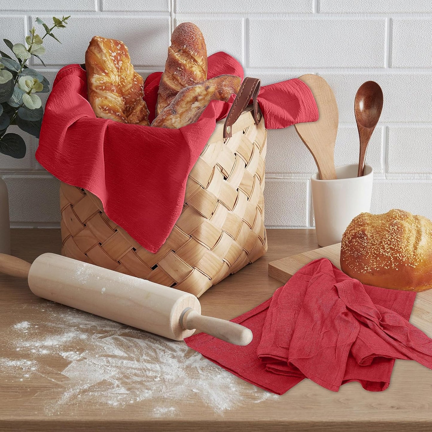 RUVANTI Flour Sack Towels 6 Pack 28x28 Inch, 100% Cotton Tea Towel, Reusable, Machine Washable, Absorbent BarTowels - Dish Cloth Perfect for Drying Dishes & Cleaning - Red