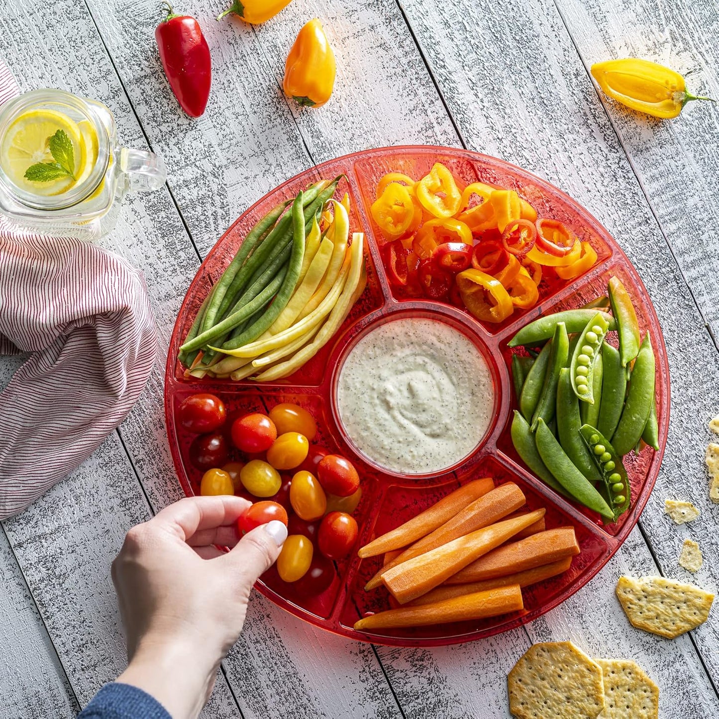 Plasticpro 6 Sectional Round Plastic Serving Tray/Platter (4, Red)