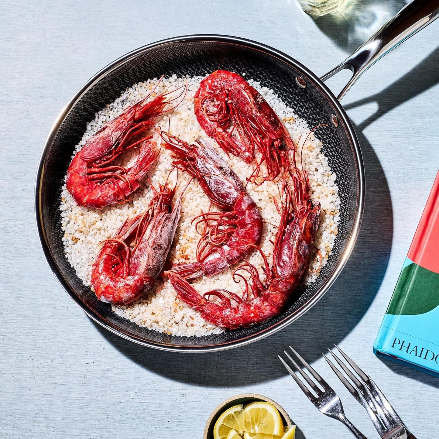 HexClad Hybrid Nonstick 12-Inch Frying Pan with Tempered Glass Lid, Stay-Cool Handle, Dishwasher-Friendly, Oven-Safe Up to 900°F, Induction Ready, Compatible with All Cooktops